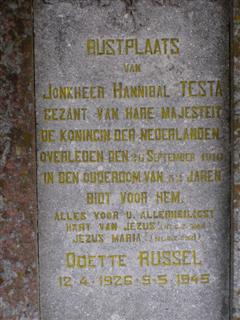 Grafsteen van  Jhr. Hannibal Testa (Fons Heijnens)