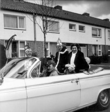 Prinses Emma met seniorenprins Wiel (Willems) in 1968