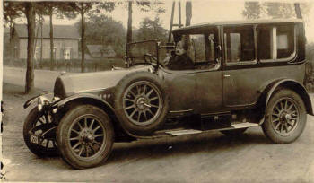 Eerste taxi van Adrien Thirion